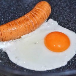 ไส้กรอก+ไข่ดาว