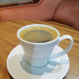 อเมริกาโนร้อน