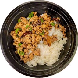 กะเพราพริกแห้ง