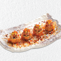 ข้าวห่อไส้ทูน่าคลุกซอสพริก