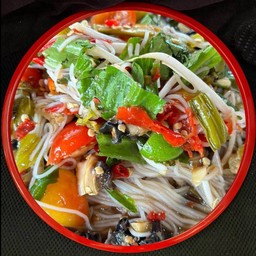 ตำขนมจีนหอยนา