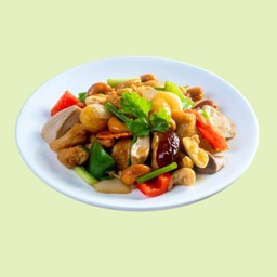 ไก่ผัดเม็ดมะม่วงหิมพานต์