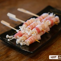 หม่าล่า หน้าปากซอย Posh&sania