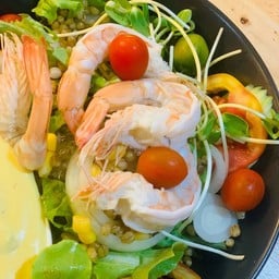 สลัดกุ้งลวก