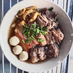 ก๋วยเตี๋ยวป๊อกๆบ้านเอื้อ(เจ้าเก่าเจ้าเดิม))