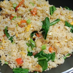 ข้าวผัดไก่