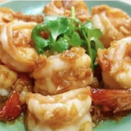 กุ้งทอดกระเทียมพริกไทย