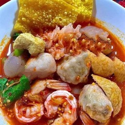 [เซตสุดฮิต] เย็นตาโฟต้มยำทะเล + โรตีเนยนม