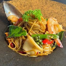 สปาเก็ตตี้ผัดขี้เมาทะเล