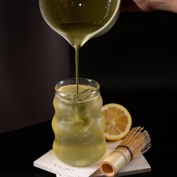 Iced Honey Lemon Matcha