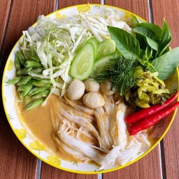 ขนมจีนเส้นสด หมู่บ้านร่มทิพย์