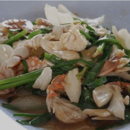 เนื้อปูผัดต้นหอม