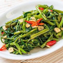 ข้าว ผัดผักบุ้ง