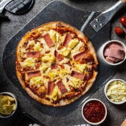 พิซซ่าฮาวาเฮี้ยน /Hawaiian Pizza