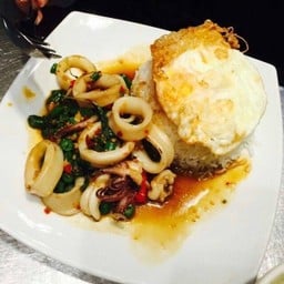 กระเพราแสบดาก