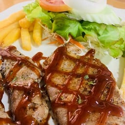 สเต็กหมูสันนอก