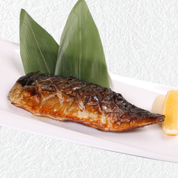 ปลาซาบะย่างเกลือหรือซีอิ้ว
