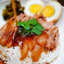 ร้านขาหมูป้านาเจ้าเดิมซอยสุภาพอ่อนหวาน