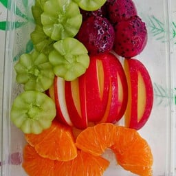 มังกรน้อย/ผลไม้ปอกพร้อมทาน