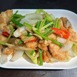 ผัดปลากะพง (ชิ้น)