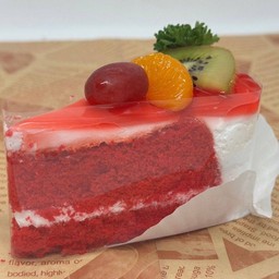 เค้กผลไม้ตามฤดู (Mixed Fruit)