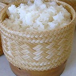 ข้าวเหนียวคึ่งกิโล