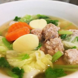 แกงจืดเต้าหู้หมูสับ