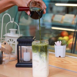 GREEN MILK TEA ชาเขียว