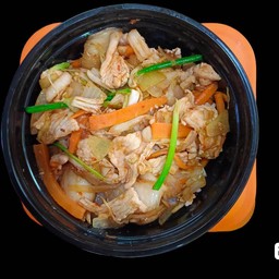 ข้าวหน้าหมูผัดกิมจิ
