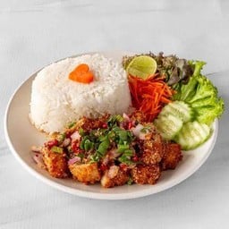 ข้าวยำไก่แซ่บ