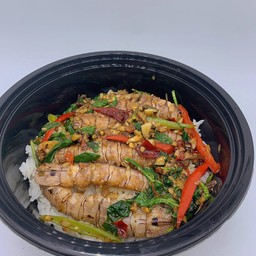 ข้าวกะเพรากั้ง