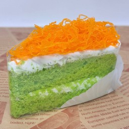 เค้กใบเตยฝอยทอง (Foi Thong Pandan Cake)