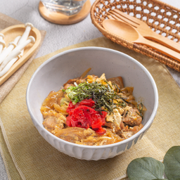 ข้าวหน้าไก่ไข่นุ่ม  Oyakodon