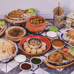 Family set for  8-10  person ชุดครอบครัว สำหรับ 8-10 ที่