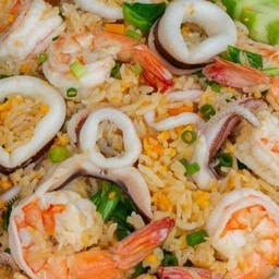 ข้าวผัดทะเล