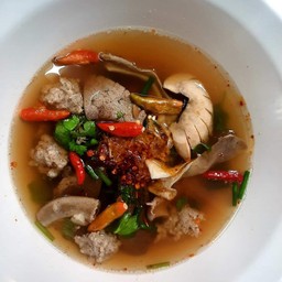 ต้มแซ่บ ต้มเลือดหมู