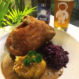 Schweinshaxe German Style Pork Knuckle