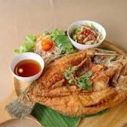 ปลากะพงทอดน้ำปลา 1000 กรัม