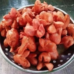 ข้าวเหนียวไก่ทอด แม่พร้อม ใต้หอสุขสัมพันธ์