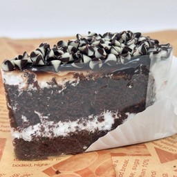 เค้กช็อกชิพทูโทน (Two-Tone Chip Cake)