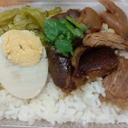 ข้าวขาหมูเจ้าคุณ