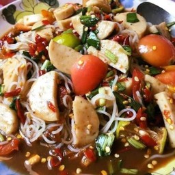 ตำซั่วไก่ยอ