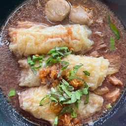 ก๋วยเตี๋ยวเนื้อ