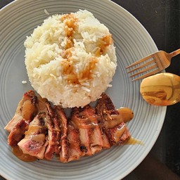 ข้าวสวยไก่อบ