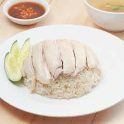 นวพรข้าวมันไก่ ตลาดถนอมมิตร