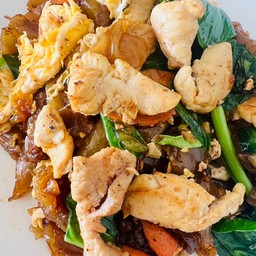 Pad See Ew Chicken.