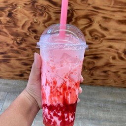 สตอเบอรี่นมสด