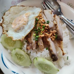 ข้าวหมูทอด+ไข่ดาว