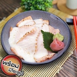 ข้าวหน้าแซลมอนราดชีส