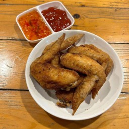 ปีกไก่ทอด